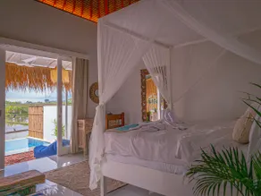 LA MEDDIAN SUNSET VIEW , private 1 bed room - Image 3