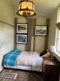 1830 Built Headmaster's Cottage - Image 3