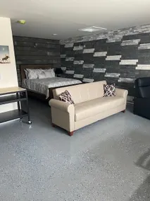 Express Studio units. 4 min- Town Center - Image 4