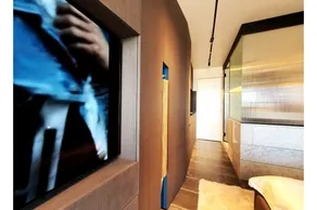 Luxury studio on Tlv w balcony on the sea - Image 4