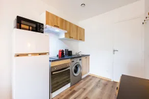 Emerald Apartment - Image 4