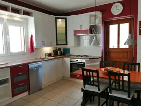 Two bedroom flat near the sea - Image 3