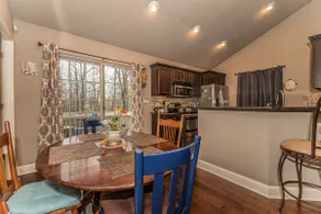 Modern Family Vacation Home - Image 5