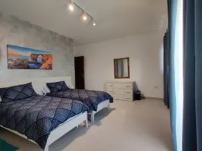 Deep Blue A 2 bedroom apartment - Image 2