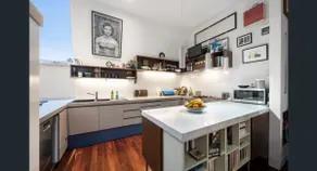 Eclectic luxury living (long term stays welcome) - Image 5