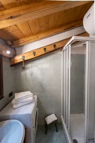 Cozy attic in Cortina d'Ampezzo - Image 3
