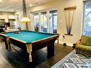 Cozy 2 bedroom getaway - Image 2