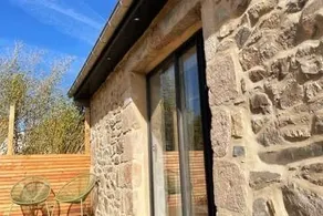 Field house - Image 5