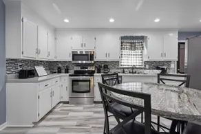 Luxury stay in Prince George - Image 5