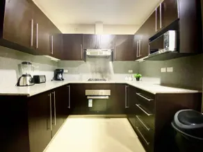 Amazing 2BD apt. near US Consulate with Parking - Image 4