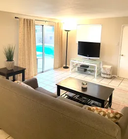 Relaxing 3 Bedroom, 2 Bathrooms. Large backyard, pool, jacuzzi + 2 patios, grill - Image 3
