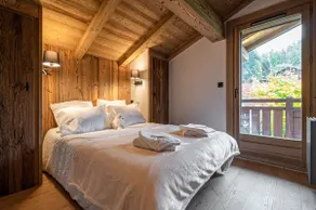 Superb Chalet Isatis-renovated in Megeve - Image 4