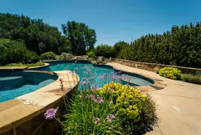 Luxurious & Peaceful 6 bedroom Home w/Pool - 5acre - Image 2