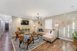 The Blue Bungalow - Image 2