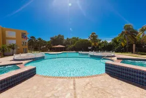 Apartment in Cabo Rojo - Pool view - Image 4