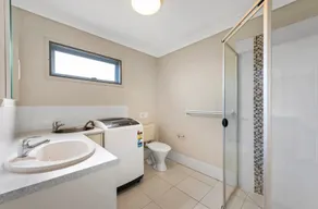 One bedroom holiday rental in Scarborough - Image 5