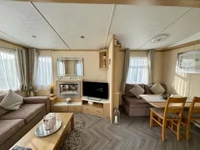 Lyons Winkups Holiday Park Towyn, North Wales static Caravan 3 bedroom sleeps 8 Free Entertainment and Parking Beds made up on arrival PETS WELCOME - Image 5