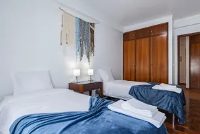 Triana Apartment - Image 2