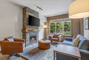 Peaceful 1BR Condo with Hot Tub and Pool - Image 5