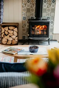 Apple Shack> A vintage style rural retreat - Image 3