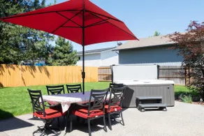 National Park Retreat · Sleeps 14 · Hot Tub · Arcade Game Room · Near Lake CDA - Image 3
