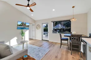 Guesthouse Poolside Suite 700sf 1 BR /LR/2 Full BA - Image 3