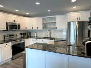 Tequila Sunrise-Spacious Home on Lake Erie Near Port Clinton, Beaches, Game Room - Image 2
