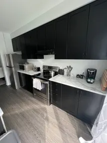 Spacious 3-Bedroom Townhome w/ Free Parking - Image 4