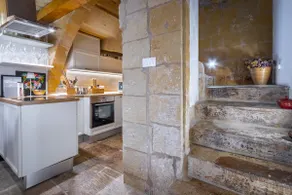 Elegant cosy house of character - Image 5
