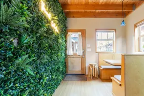Entire House in Capitol Hill-Blocks from Downtown! - Image 2
