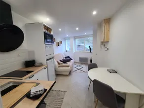 Nice apartment in the center. Free parking - Image 2
