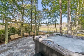 Creekfront Retreat w/ Hot Tub & Sunset Views - Image 4