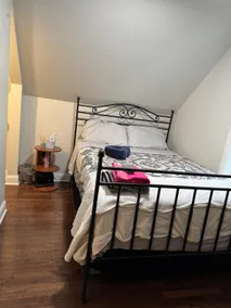 Entire home w/ 2bath 7 beds & 2car private parking - Image 5
