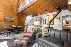 Cozy A-Frame Dog Friendly Quiet Fenced Yard AC! - Image 2