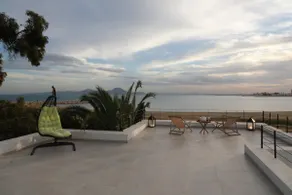 The Breeze of Carthage Earthly Paradise - Image 3