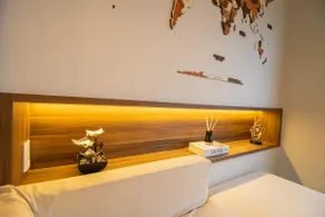 Unique Studio - GRU 1803 - Image 4