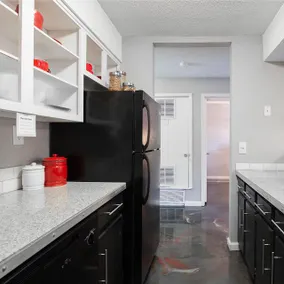Beautiful Apartment Minutes From Huskers Stadium - Image 3