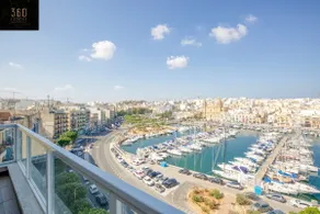 Seafront, Designer APT with Private Terrace & WIFI by 360 Estates - Image 3