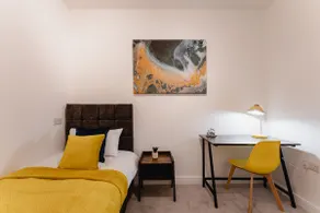 Prescott Court by Guestz - Image 3