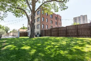 Pleasantly Plush - Quality and Comfort Downtown - Image 5