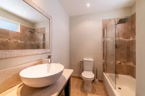 Browne's 3C - 2-bedroom Condo in Hastings Barbados - Image 5