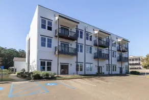 Home Mississippi Suite – 2-Bedroom King Condo in Rowandale - Image 5