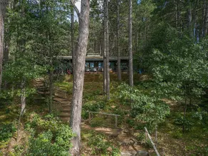 5 bedroom cabin on the Lake of the Hills - Image 4