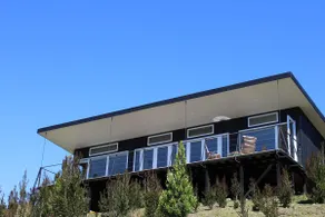 House with an ocean view - Image 5