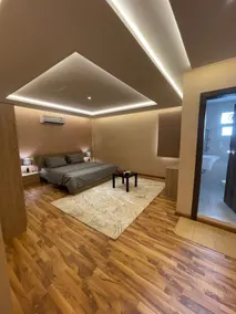 525 upscale hotel suites - Luxury Large Suite - Image 5