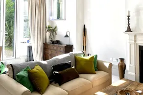 Perfect Retreat in Luxury & Historical Manor House - Image 2