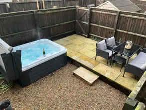 Weavers Barn Sleeps 6 With Hot Tub - Image 4