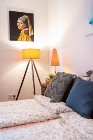 Central Studio Apartment - Image 2
