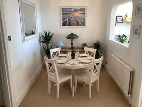2 bedroom seaside apartment with panoramic seaview - Image 5