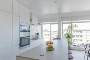 Classy flat with awesome view and great location! - Image 2